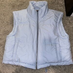 Thread supply baby blue vest. Size small.